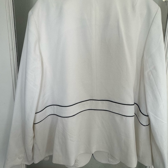 Talbots White Blazer with Navy Trim - Picture 2 of 5